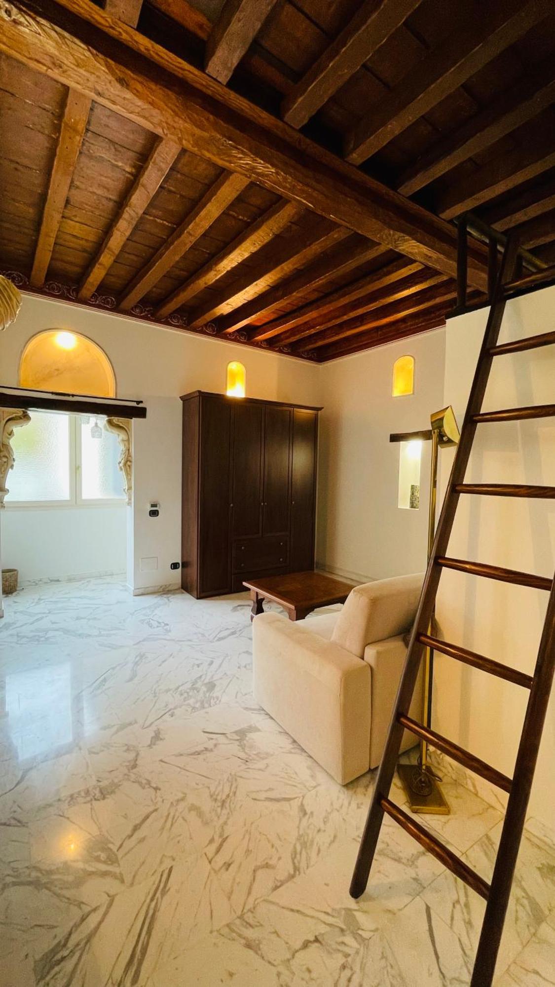Charming Flat, Central And Close To Metro Milan Bagian luar foto