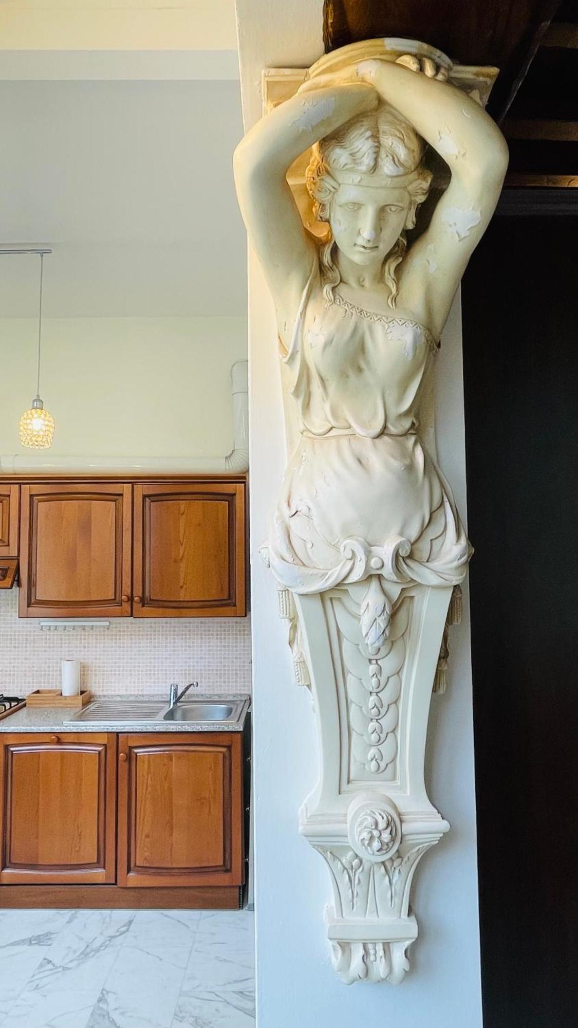 Charming Flat, Central And Close To Metro Milan Bagian luar foto